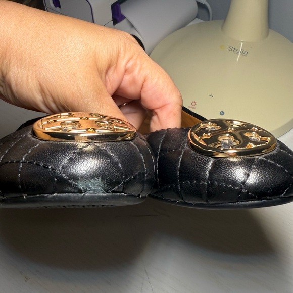 Tory Burch Black Quilted Flats with Gold Logo - Picture 5 of 6